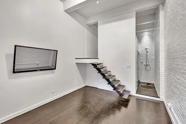 Rented by Corcoran | media 33