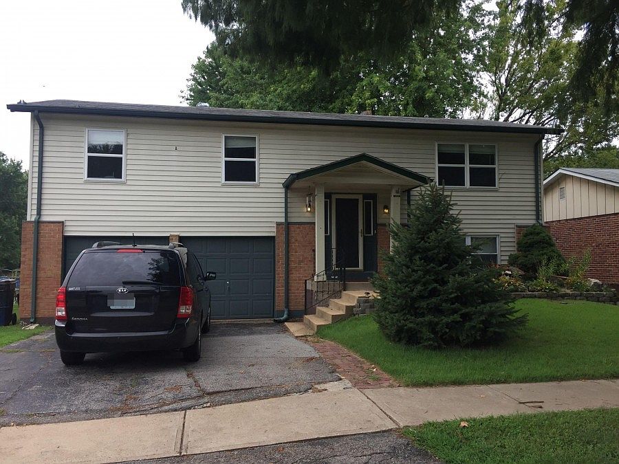 1st image of 2352 Battlefield Dr