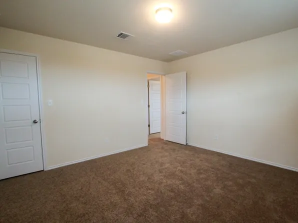 3651 Sandy Brook Dr, Round Rock, TX