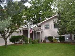 2S138 Avondale Ln, Lombard, IL