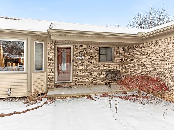 3rd image of 11024 Campbell Ct