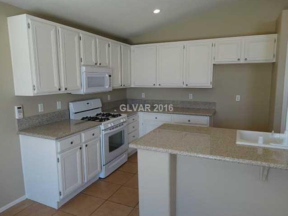 3rd image of 601 Azure Banks Ave #0