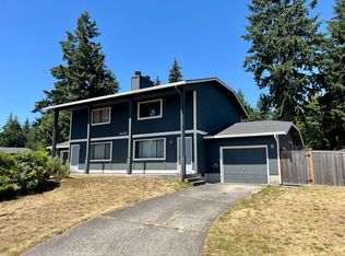 1421B Lapush Way NE, Olympia, WA 98516