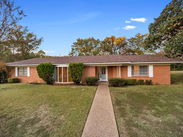 1 Lambeth Pl, Texarkana, TX 75503