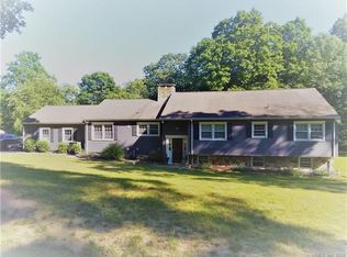 83 Riverbank Dr, Stamford, CT 06903