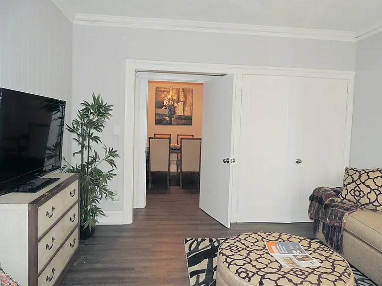 Bosworth Road Apartments — Photo 4