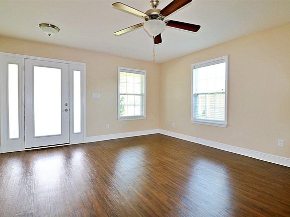 5th image of 8795 Prowler Ct