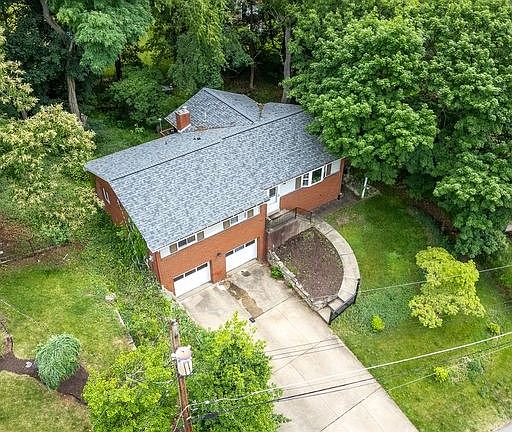 2nd image of 227 Rosebriar Dr