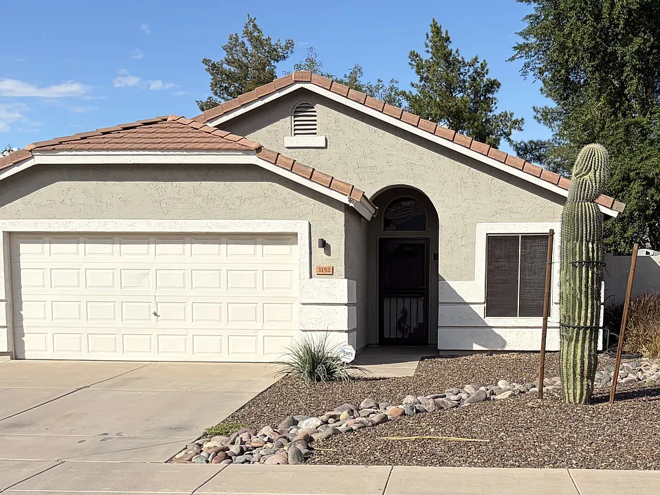 3152 E Millbrae Ln