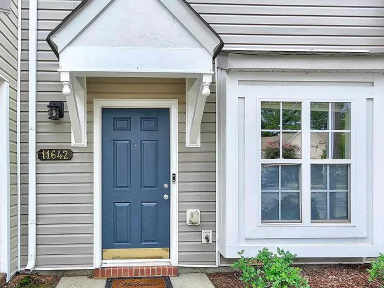 11642 Retriever Way — Photo 2