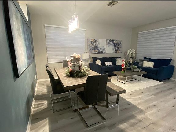 4th image of 9313 Huntington Park Way