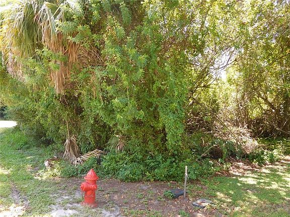 2nd image of 405 35th Ave