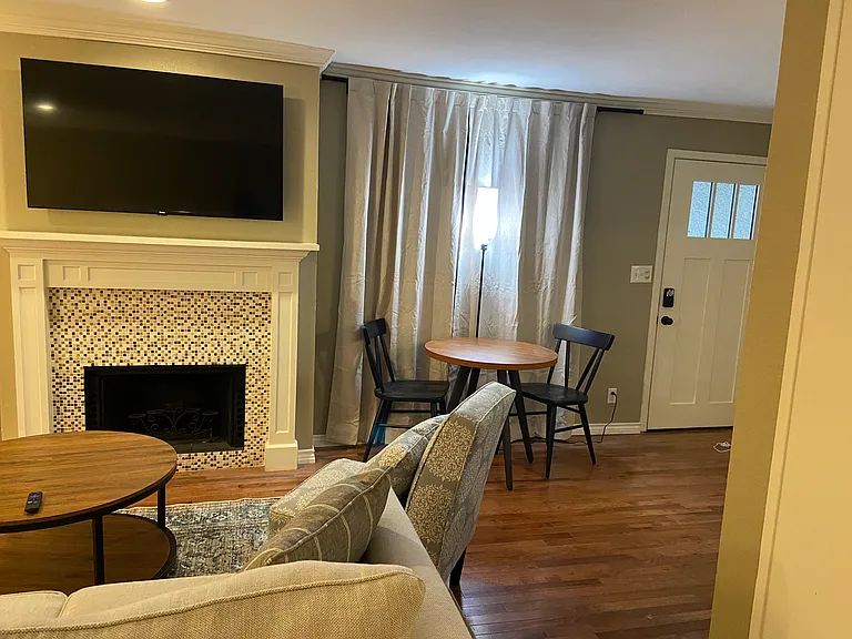 3314 Douglas Ave #103 — Photo 8