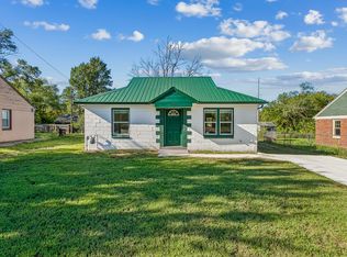 2919 E Maplewood Dr, Wichita, KS 67214