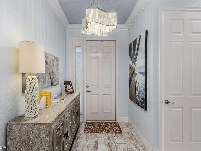 13528 Mandarin Cir — Photo 1