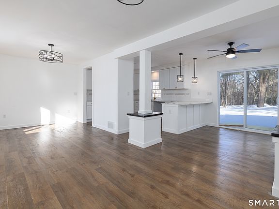 5th image of 6 Waterbury Road