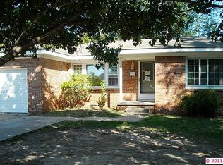 9179 E Latimer Ct, Tulsa, OK 74115