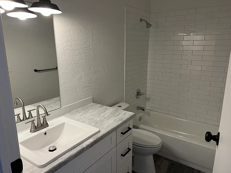2236 W Southern Ave #26 — Photo 4