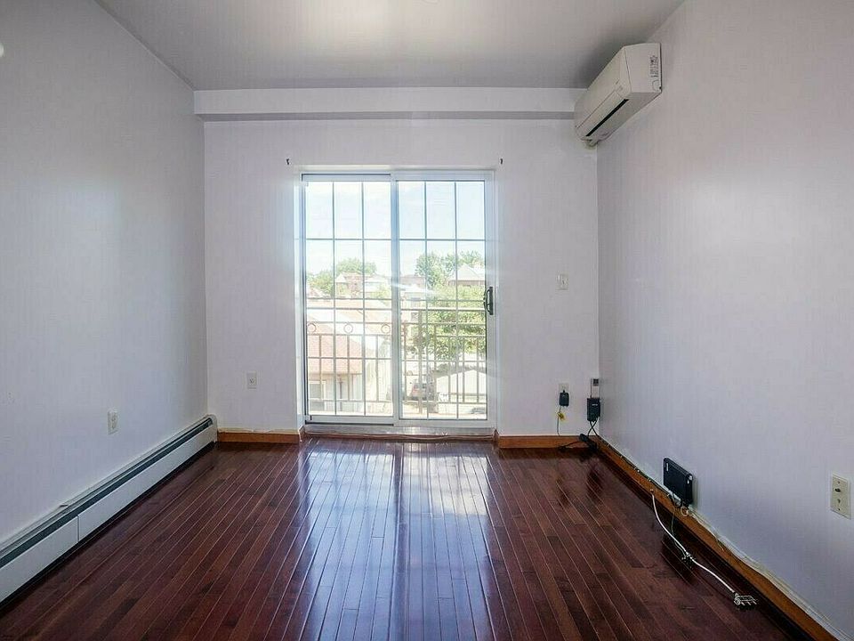 141-20 Cherry Ave Flushing NY | Zillow