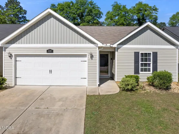 220 Allentown Ln, Macon, GA 31216