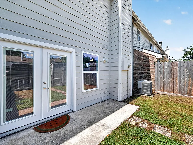 7932 Grow Ln — Photo 41