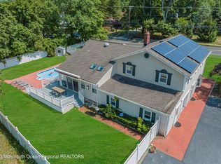 471 W Park Ave, Oakhurst, NJ 07755