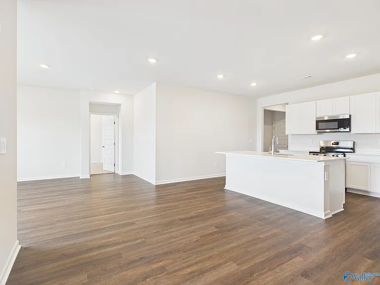 115 Betty Williams Dr — Photo 12