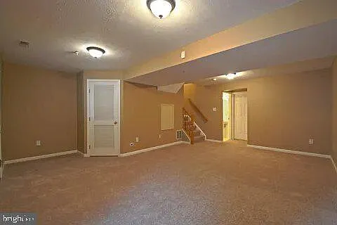 4982 Lockard Dr — Photo 23