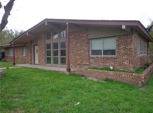 106 Broadmoor Cir, Brownwood, TX 76801