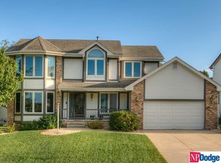 16320 Decatur Cir, Omaha, NE 68118