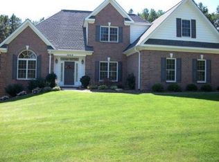 3868 16th St NE, Hickory, NC 28601