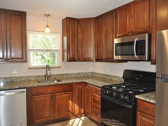 4th image of 7729 Folk Ave