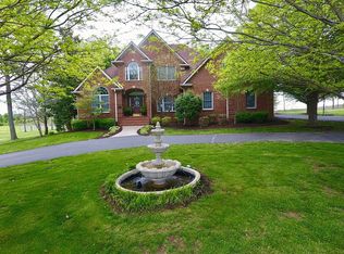 570 Harvest Ln, Harrodsburg, KY 40330