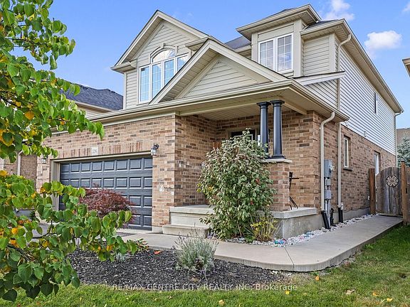 2nd image of 2296 Yellowbirch Way