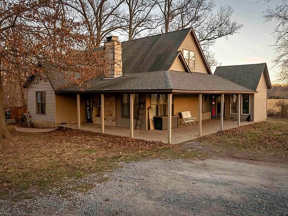 2nd image of 15951 Bing Ln