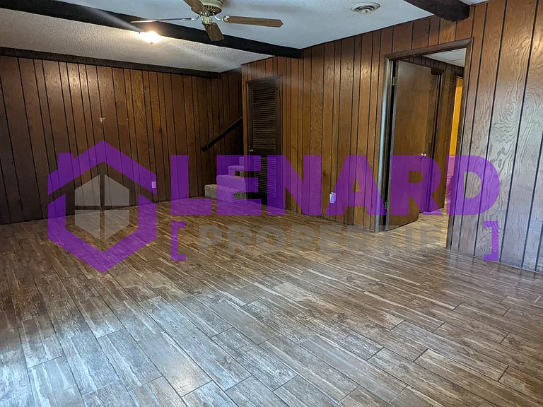 1004 E Auburn Pl — Photo 21