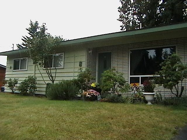 front from mid drive way