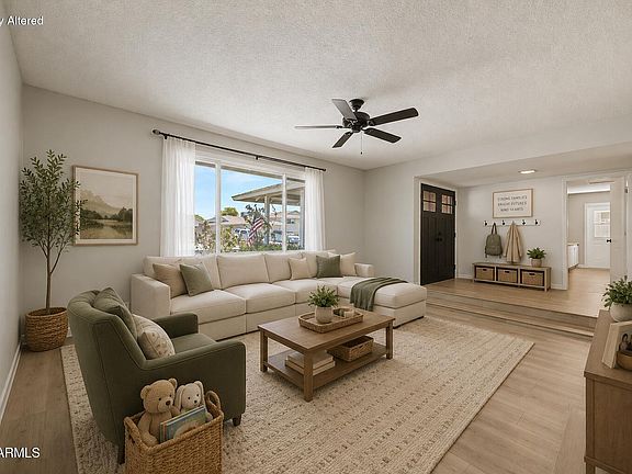 4th image of 15616 N 56TH Avenue