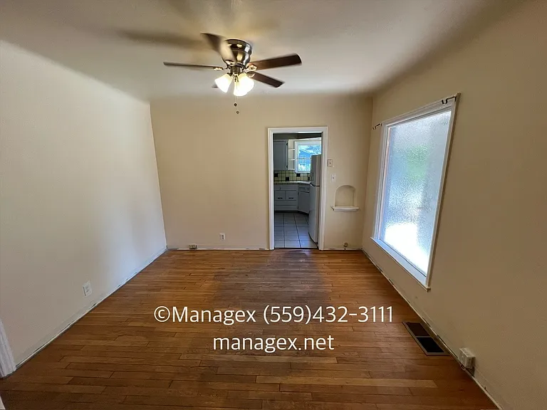 1495 N Safford Ave — Photo 6