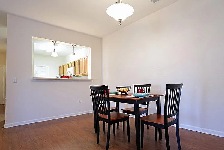 Flint River Apartments — Photo 4
