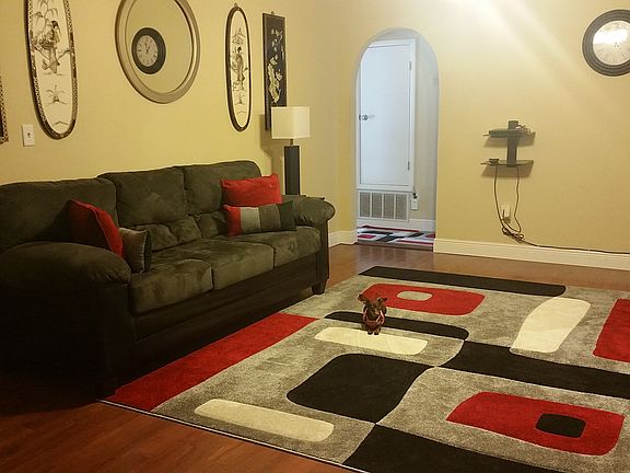 4th image of 4029 Ashland Ave