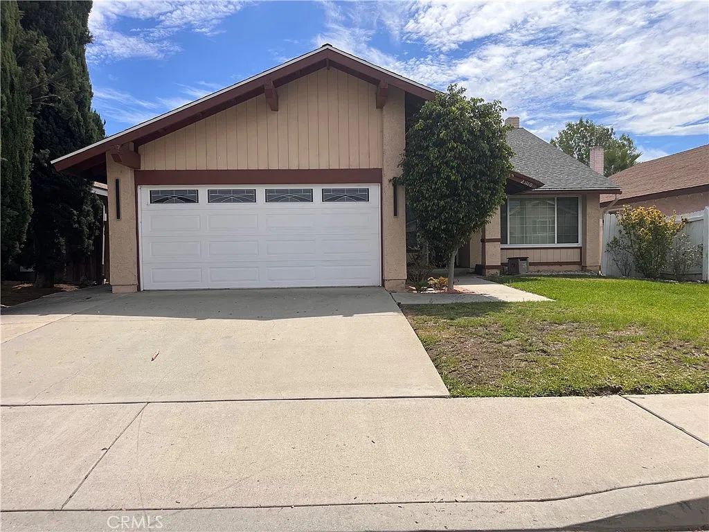 4 bed, 1812 sqft, $3,900 — Photo 2