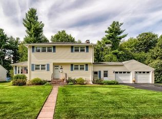 81 Homestead Rd, Holden, MA 01520
