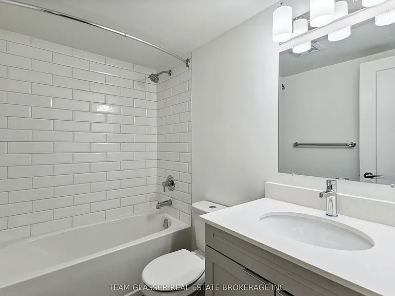 340 Colborne St #1604 — Photo 22