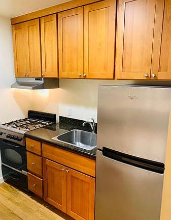 5th image of 95 Heather Ave #12