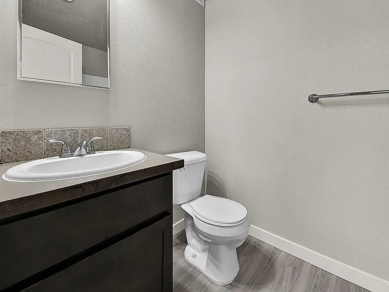 Centerpoint Townhomes — Photo 33