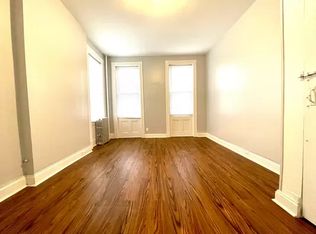 591 Woodward Ave APT 2R, Ridgewood, NY 11385