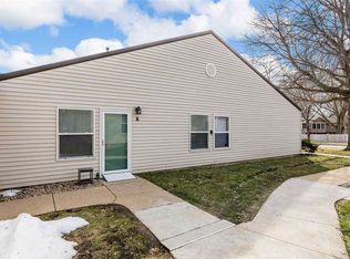 1220 Village Rd APT 8, Iowa City, IA 52240
