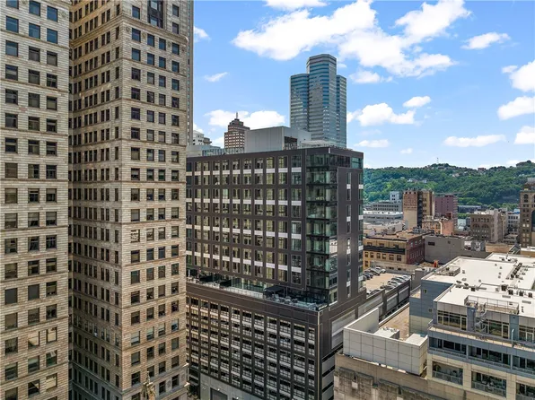 350 Oliver Ave #1304, Pittsburgh, PA 15222