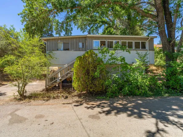 215 Amador Trl, Sutter Creek, CA 95685